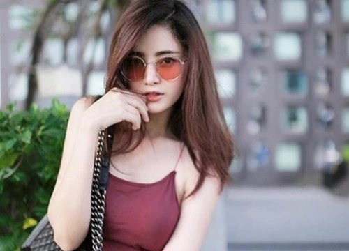 Mỹ nữ Thái Lan sexy lả lơi không tỳ vết