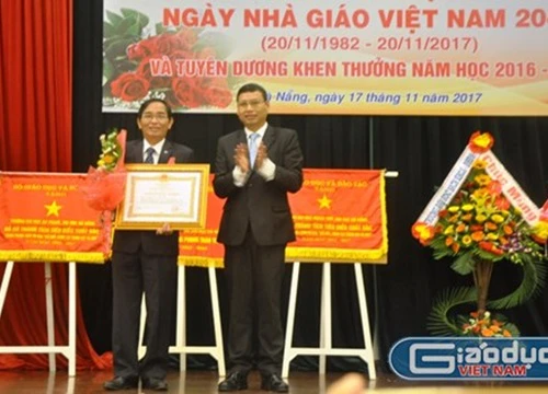 Đại học Đà Nẵng nhận nhiều bằng khen của Chính phủ, Bộ Giáo dục và Đào tạo