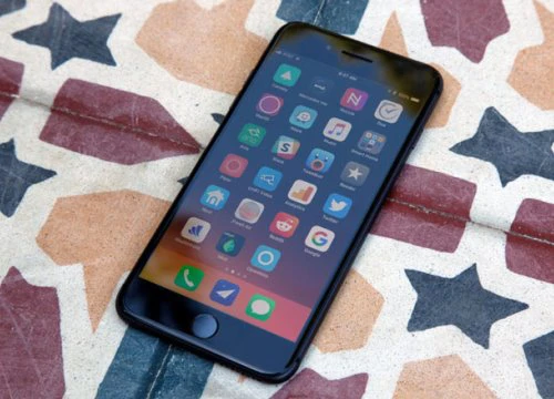 Ngoài iPhone X, iPhone 8, iPhone 7 và iPhone 6s đang giảm giá