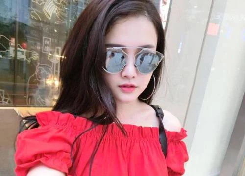 Nhan sắc mặn mà căng tràn sức sống của hot girl Phạm Kiều Trang