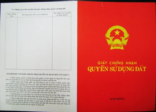 Sổ đỏ ghi tên cả gia đình có thể sẽ gây ra nhiều bất cập, hệ lụy trong giao dịch mua bán nhà đất