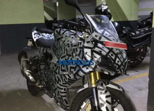 TVS Apache RR310S 2018 lộ ảnh, đối thủ của Kawasaki Ninja 300