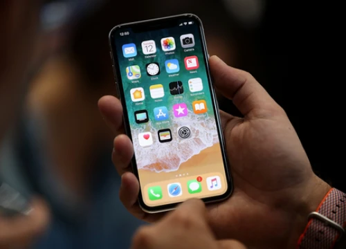 Hơn 300.000 đơn hàng iPhone X được đặt tại quê nhà Samsung