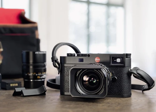 Leica M10 trang bị cảm biến và kính ngắm hoàn toàn mới