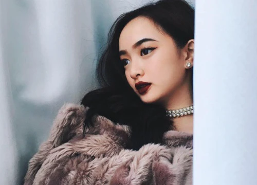 Hotgirl 'Em chưa 18' cao mét rưỡi vẫn gợi cảm khó cưỡng