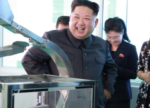 Vẻ đẹp của Đệ nhất phu nhân Triều Tiên khiến Kim Jong-un tự hào