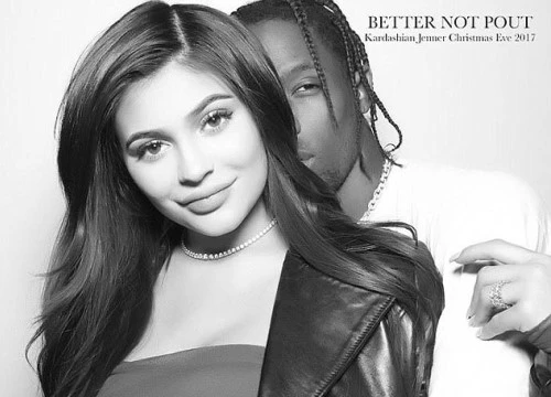 Kylie Jenner đã bị bạn trai chia tay trong lúc đang bụng mang dạ chửa?