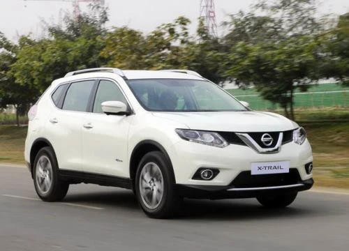 Nissan X-Trail giảm giá xuống chỉ còn 852 triệu đồng