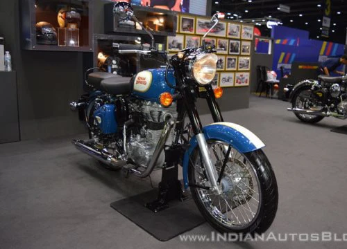 Royal Enfield Classic 500 "khoe sắc" trong màu áo mới