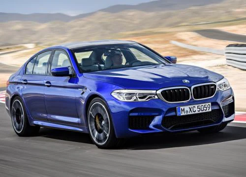 Sedan thể thao BMW M5 2018 có giá 2,3 tỷ đồng