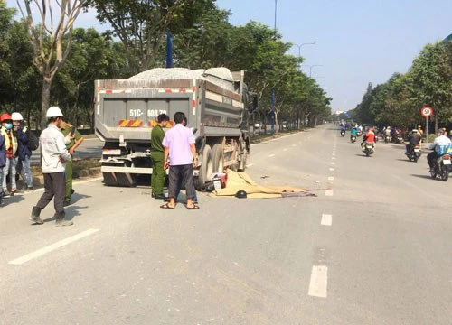 Hai thanh niên tử vong trên đại lộ ở Sài Gòn