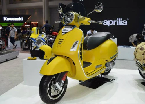 Vespa GTS Super 300 ABS bản thể thao, đẹp mỹ mãn