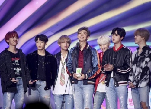 Sau 2 tuần, BTS bỗng có thêm một Daesang 'trên trời rớt xuống' từ Melon Music Awards