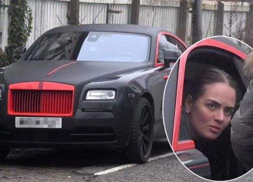 Lukaku đổi màu Rolls-Royce để 'giải đen'