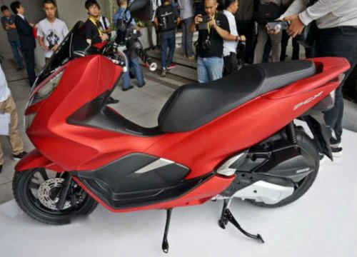 NÓNG: 2018 Honda PCX 150 đã có mặt tại Việt Nam