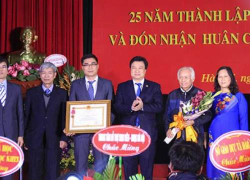 Bộ môn sản sinh 23 huy chương Olympic Hóa học quốc tế