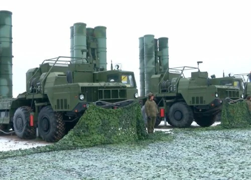 Nga bất ngờ đưa hệ thống "rồng lửa" S-400 tới sát Triều Tiên