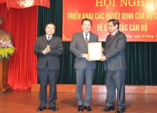 Nguyên Bí thư Cao Bằng Nguyễn Hoàng Anh: 8 năm biết bao nhiêu tình