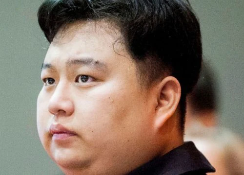 Dân Hàn Quốc thích thú khi thấy "Kim Jong-un" ở Seoul