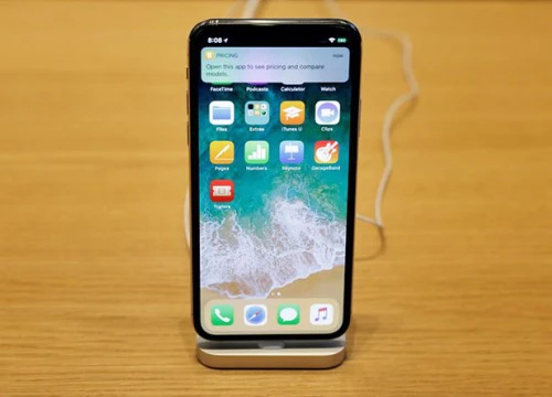 LG không sản xuất tấm nền OLED cho iPhone X