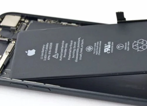 Apple có nhớ từng tuyên bố pin iPhone sẽ không bao giờ cần thay thế?