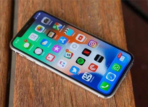 Apple có thể giảm giá iPhone X vào tháng 6