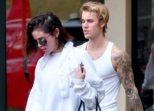 Hết cãi nhau, Selena Gomez lại tươi cười hạnh phúc hẹn hò Justin Bieber đi tập Pilates