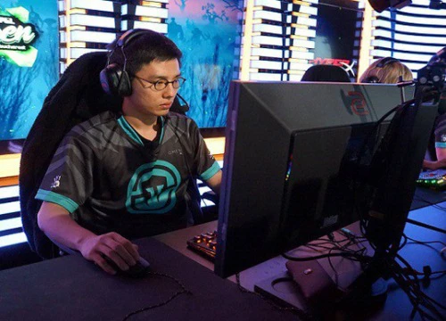 DOTA 2: Team Immortals thay máu, Forev sẽ là người ra đi