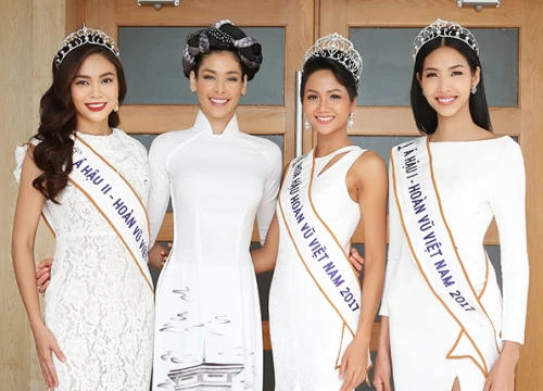 H'Hen Niê và hai Á hậu đọ sắc cùng Miss Universe 2008 Dayana Mendoza