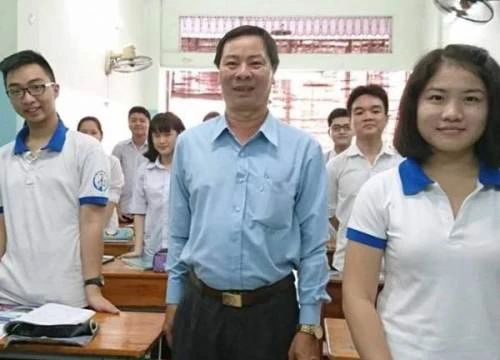 Ông giáo 10 năm 'dụ' học sinh học nghề