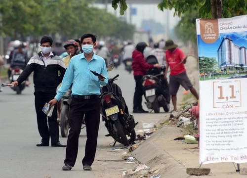 Bất động sản tăng khuyến mãi, 'xả hàng' cuối năm