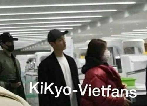 Chán sang Nhật, Song Joong Ki và Song Hye Kyo lại bí mật cùng nhau đến Paris