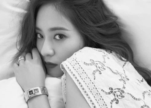 Hết CL 'đá xoáy' YG, đến lượt Krystal ám chỉ SM liên tục hủy kế hoạch comeback của F(x)