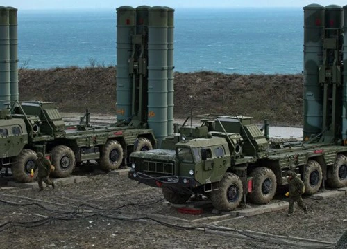 Mỹ "ngại" rồng lửa S-400 của Nga?