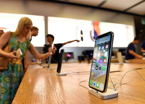 iPhone X, 8 và 8 Plus có doanh số quý 4 thấp hơn so với tiền nhiệm