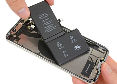 LG sẽ cung cấp pin dung lượng lớn cho iPhone Xs và Xs Plus