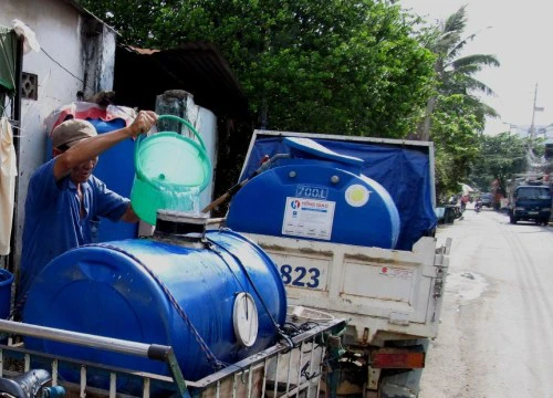 TP.HCM: Giảm giá nước máy để người dân bỏ sử dụng nước giếng khoan