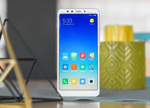 Xiaomi tung smartphone RAM 4GB giá chưa tới 4 triệu đồng