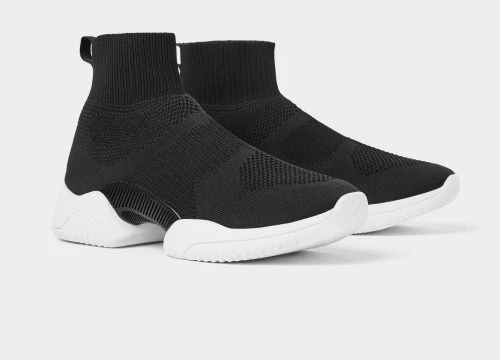 Mẫu sneakers mới nhất của Zara lại vướng nghi án đạo nhái Balenciaga và Rick Owens