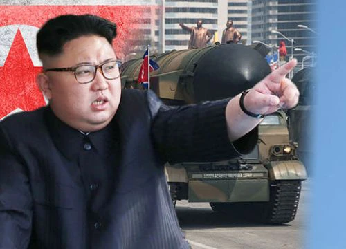 Kim Jong-un dùng hàng trăm tên lửa tầm xa dể khiến người Mỹ hoảng loạn