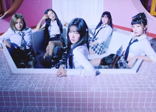 Netizen 'ngán ngẩm' vũ đạo hời hợt, mỗi người một kiểu của Red Velvet