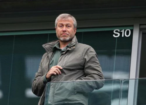 Abramovich sẽ cho Conte thêm thời gian để sửa sai