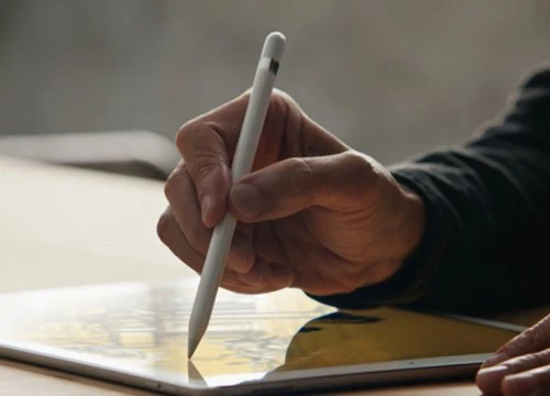 Cách kiểm tra mức pin của Apple Pencil