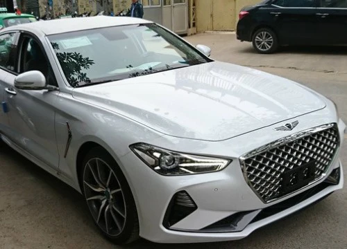 Genesis G70 đầu tiên về Việt Nam