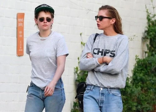 Kristen Stewart đã hết trọc đầu, nhưng vẫn cool ngầu, nam tính khi đi bên bạn gái