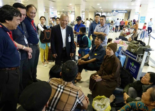 Cao điểm Tết: "Điểm nóng" sân bay Tân Sơn Nhất đã hạ nhiệt?