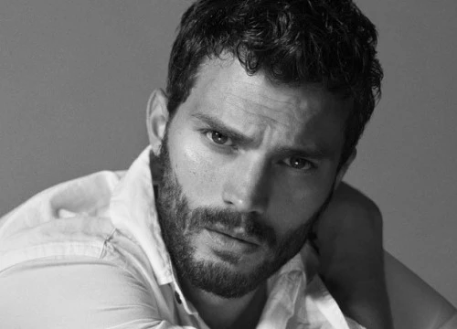 &#8220;Christian Grey&#8221; Jamie Dornan hát OST &#8220;Fifty Shades Freed&#8221; nhưng không nghe vì&#8230; tự thấy dở