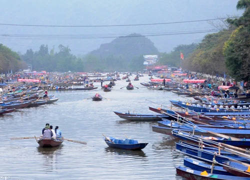 Ảnh: Tận thấy con đường "đại đạo" trẩy hội chùa Hương