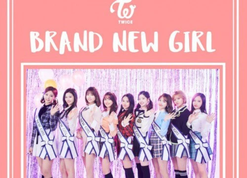 TWICE tung ảnh teaser cho MV Nhật, úp mở về concept "hoa hậu"?