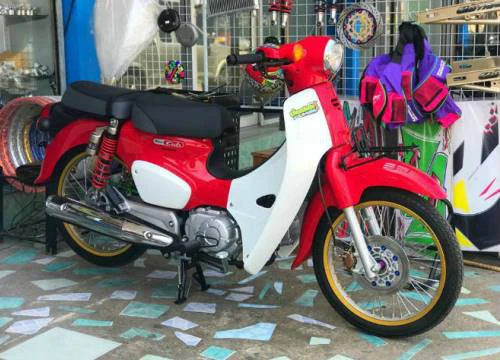 Ngắm 2018 Honda Super Cub bản độ nhẹ nhàng